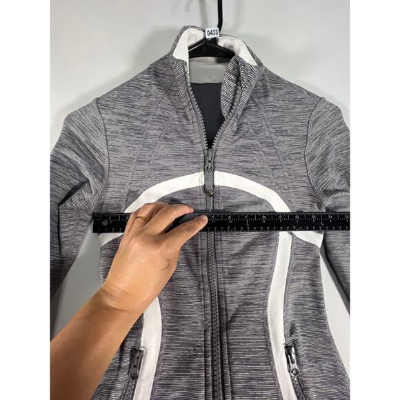 Lululemon Define Jacket Women's Size 2 Wee Are From Space Coal Fossil/White Zip - Picture 4 of 9